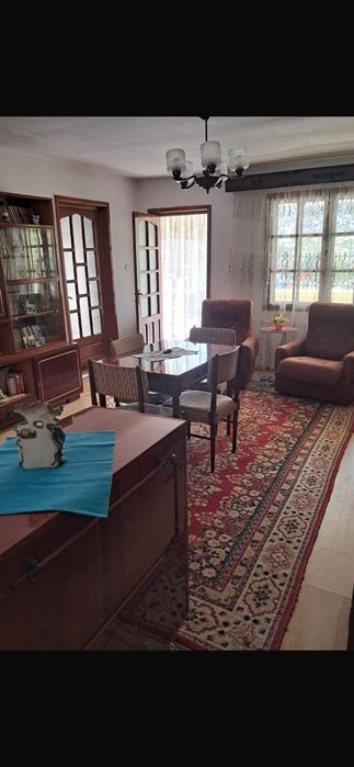 Casă de vânzare  comuna Țifesti,sat Batinești