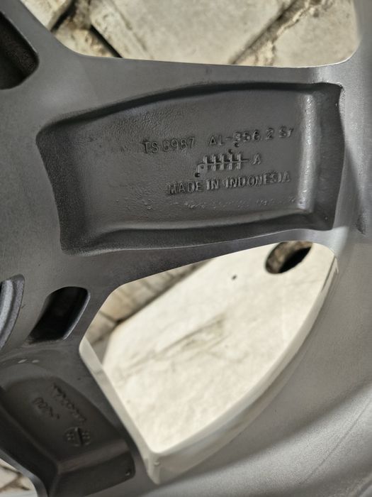 18 цола Амг Спорт пакет за  Мерцедес