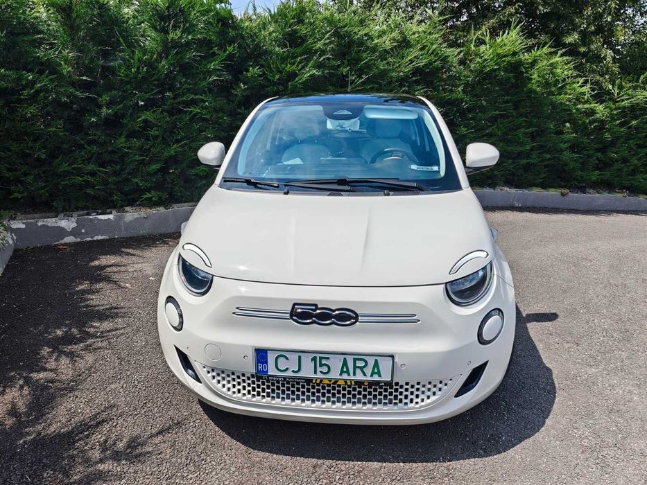 Fiat 500 Electric 2021, 42 kW 118 CP Icon, Cruise Control, Keyless Go, Camera Spate, Led, Carplay, Front Assist