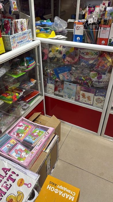 Продаются витрины