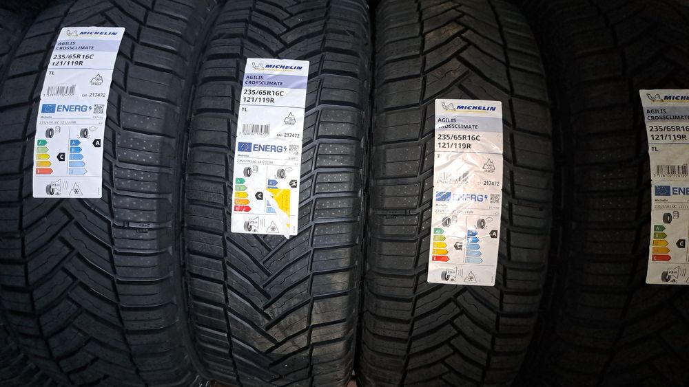 235 65R 16C Anvelope MICHELIN CrossClimate POLONIA 9oo FRANTA 1ooo x 4
