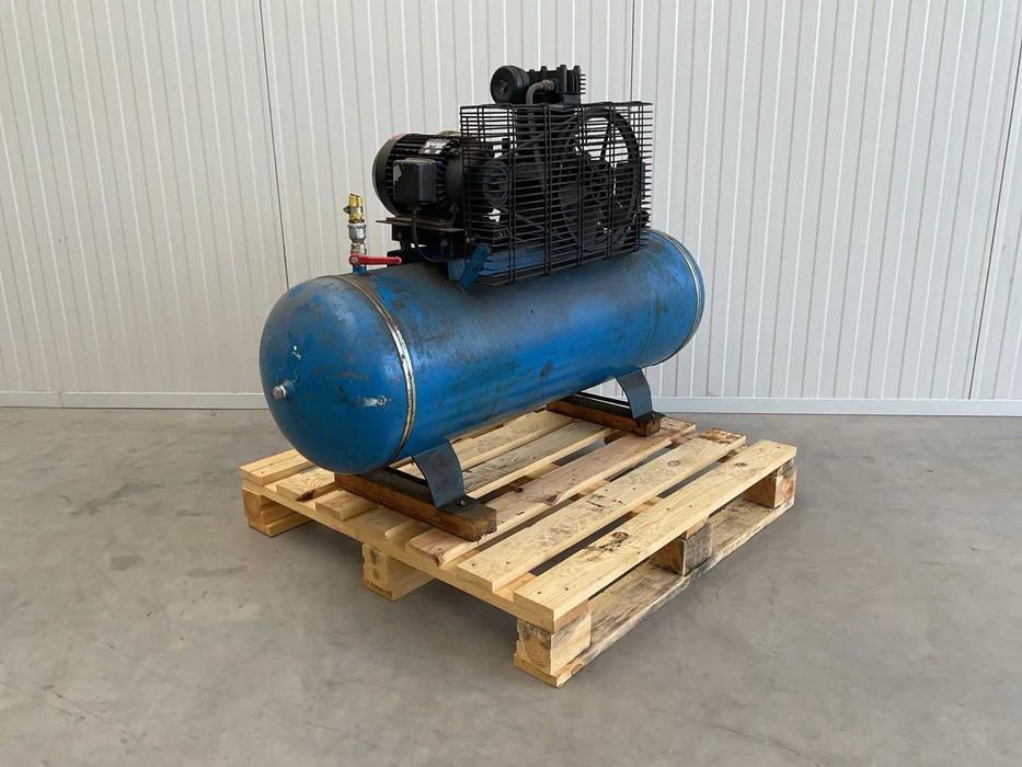 Compresor aer Balma 150L