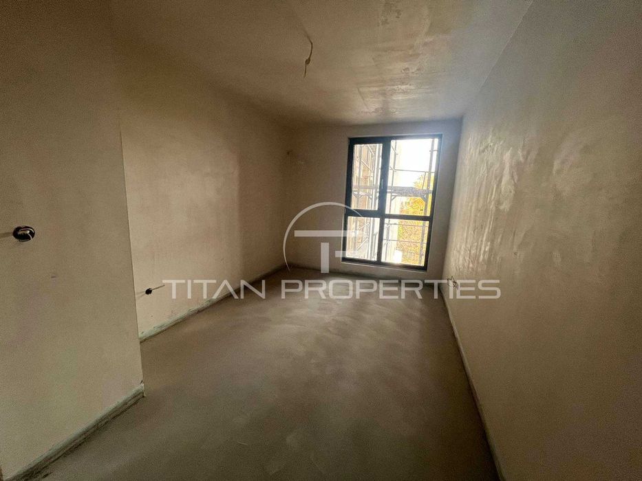 Продава се Двустаен апартамент в Пловдив, Кючук Париж - 74 кв.м за 1460 €/кв.м - Снимка #1