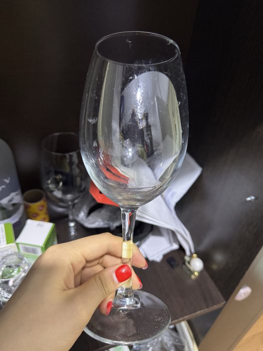 Продам 2 шт Фужера