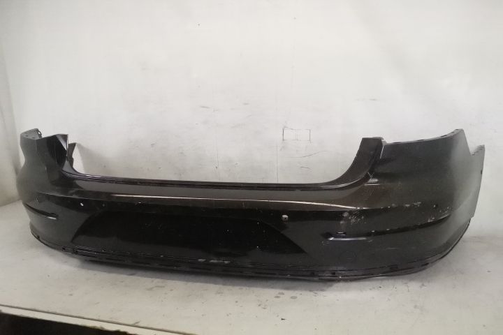 Задна броня Оригинална Със Сензори И Престилка В Добро Състояние Фолкс