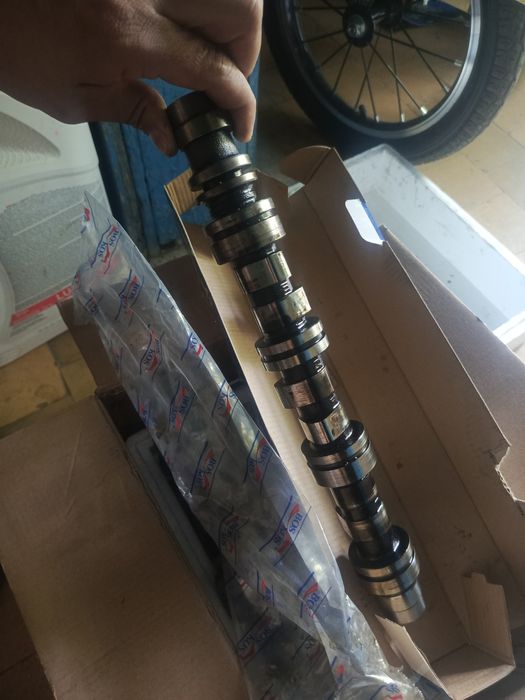 Матиз ГБЦ головка с распредвалом.