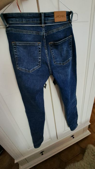 Pulover ( + 2 Blugi ) pret lot