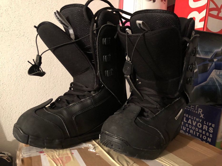 Ски и сноуборд обувки за деца