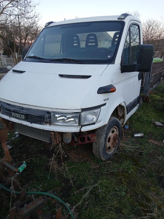 Vand iveco piese