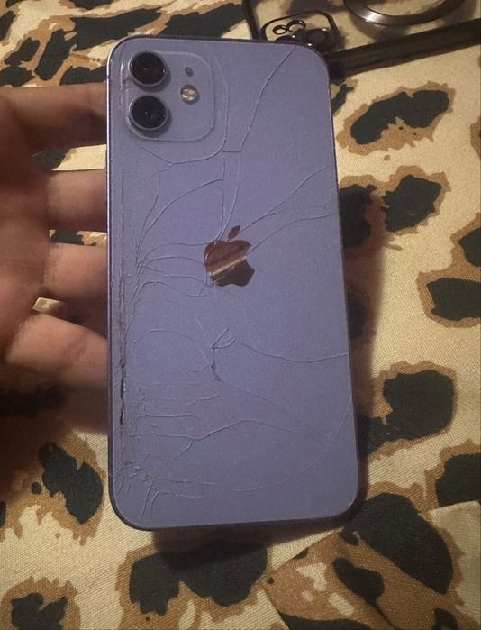 Vand iphone 12!!