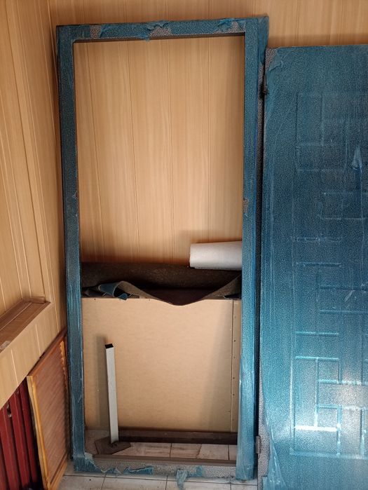 Дверь металлическая