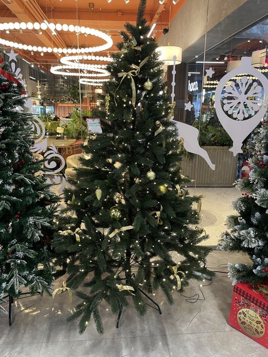 Искусственные елки