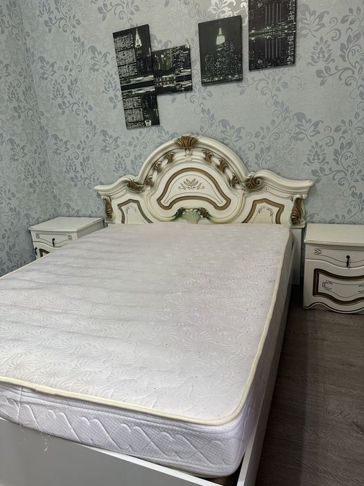 Продам кровть с тумбой