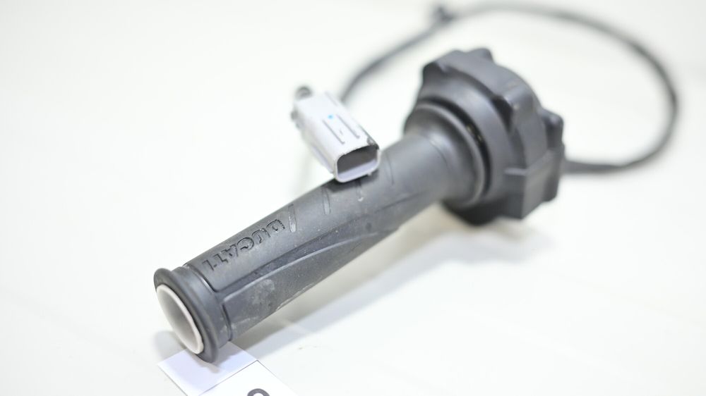 Maneta de acceleratie cu senzor Ducati Monster 937 2021 2025
