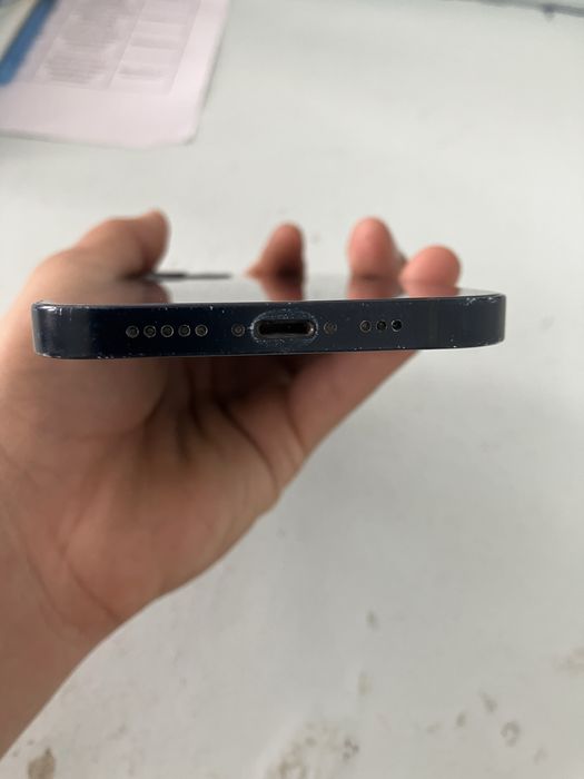 Iphone 12 сотилади