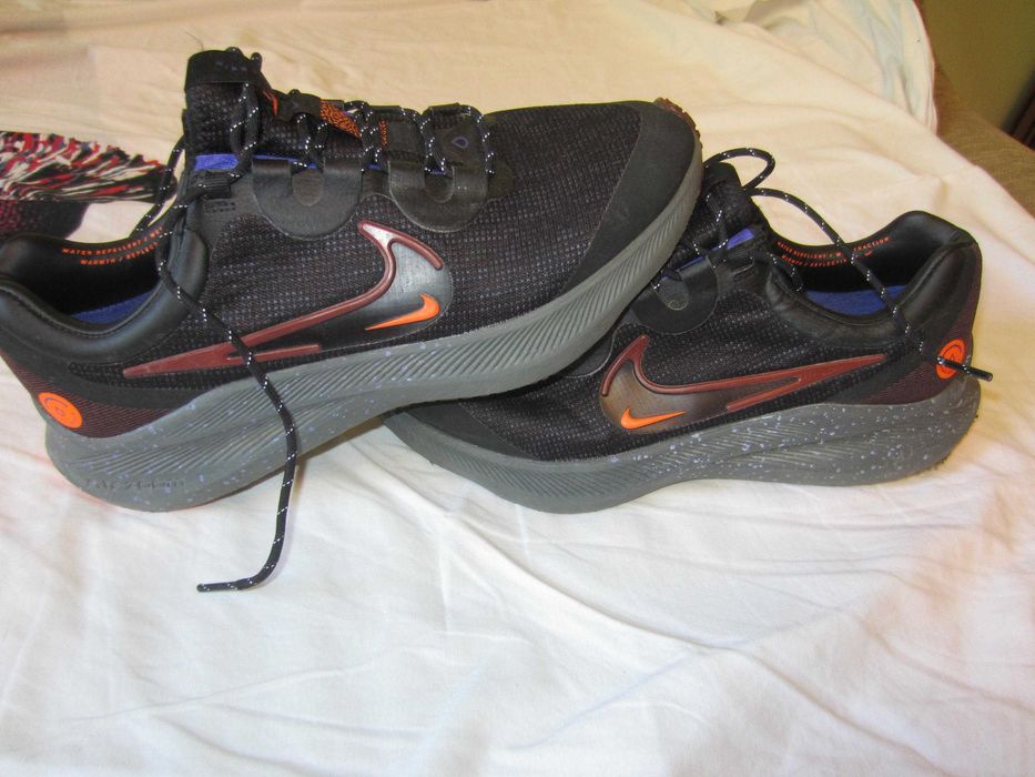 Nike AirZoom Winflo8, masura 44,5 (US-10.5 UK-9 CM-28.5) stare f. buna