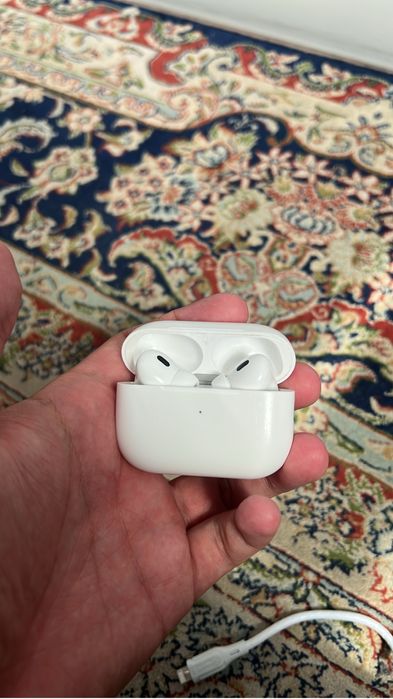Airpods pro продам