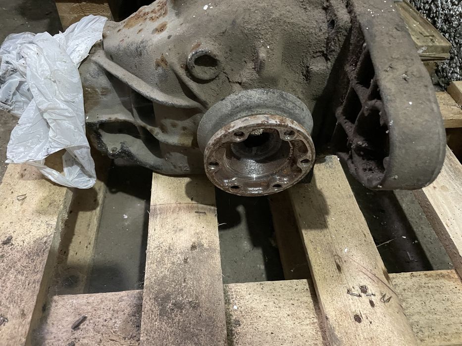 Продам редуктор БМВ