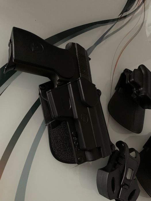Кобур за пистолет Глок G 19