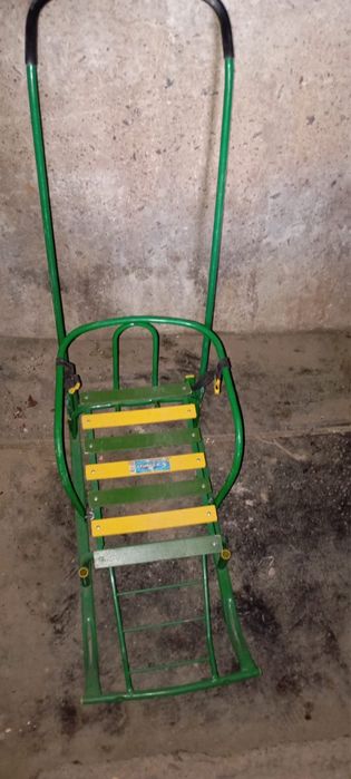 Продается санки