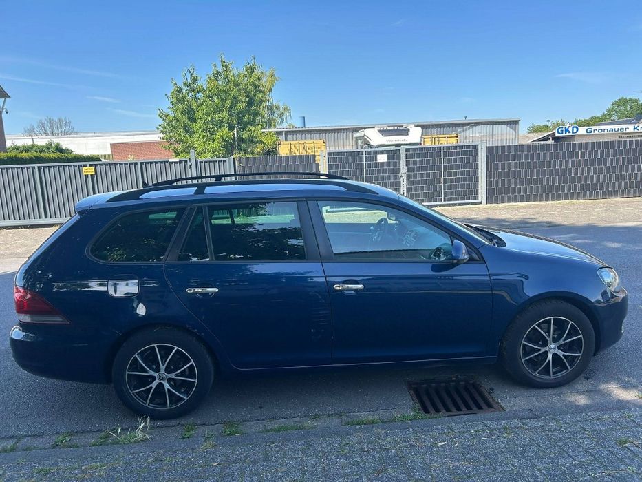 VOLKSWAGEN Golf 2012 — imagine 2