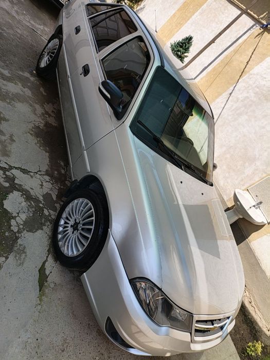 Nexia 2 dons 1.6