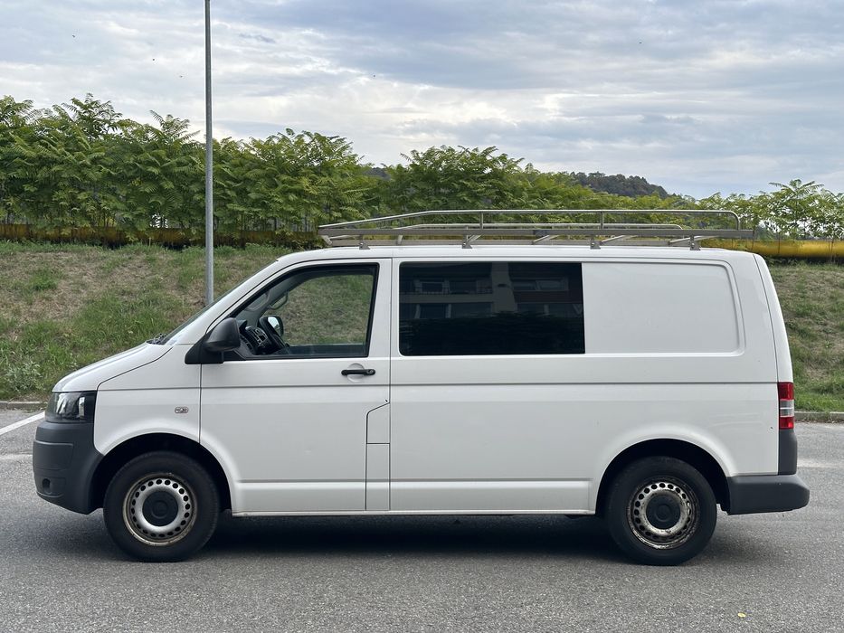 VW Transporter T5 2.0 Tdi Euro 5 cu 6 Locuri si Marfa