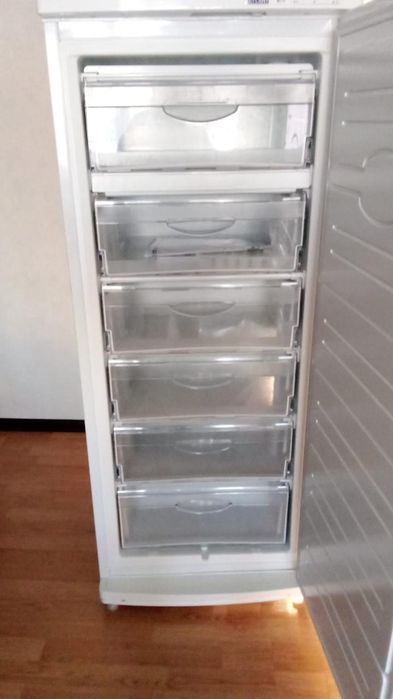 Продаётся морозильник