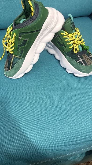 Versace Chain Reaction