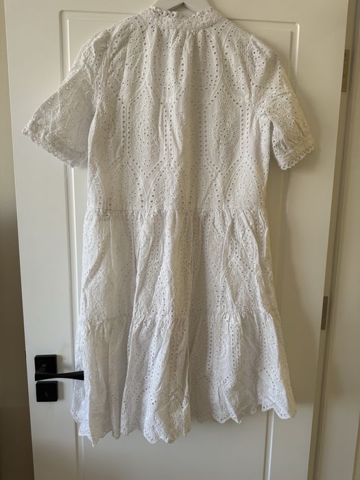 Дантелена рокля Y.A.S.