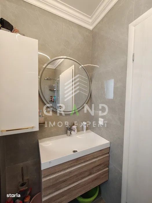 Apartament 3 camere I zona Vivo