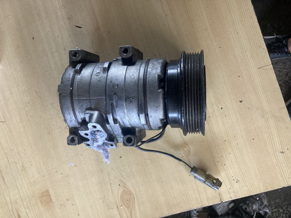 Land rover freelander 2.0 d 120 кс 2002 година Компресор Климатик