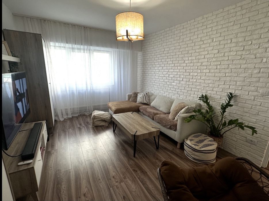 Inchiriez apartament 2 camere Nicolina, strada Clopotari