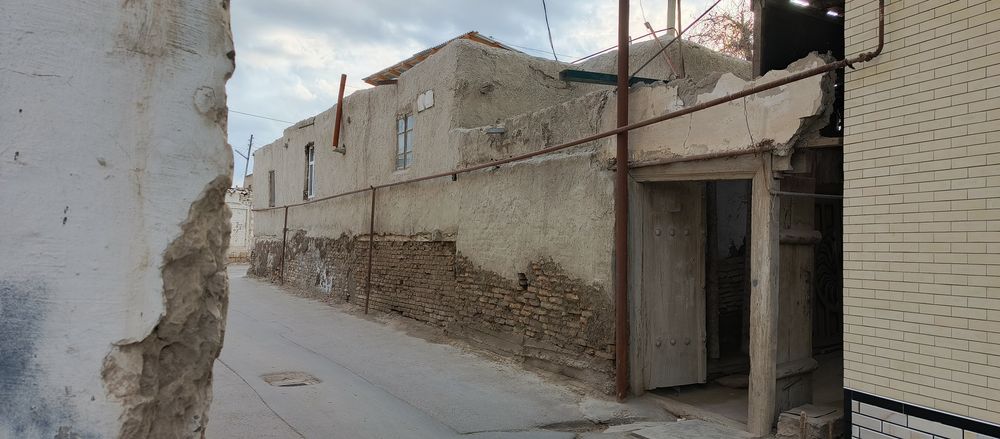 Продаю дом в общем дворе