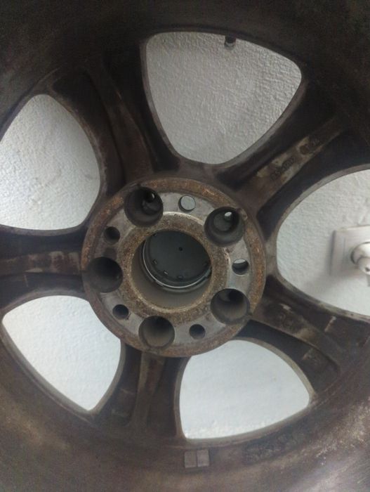 Обменяю диски Мерседес р17