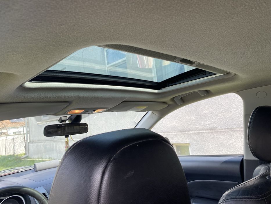 Mitsubishi outlander 2.2  diesel 2008