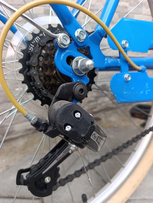 Vând bicicleta dama roti 26