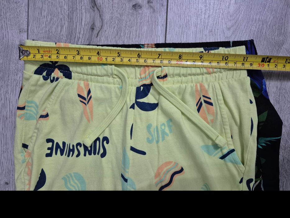 2 perechi pantaloni scurți copii mărimea 128-134