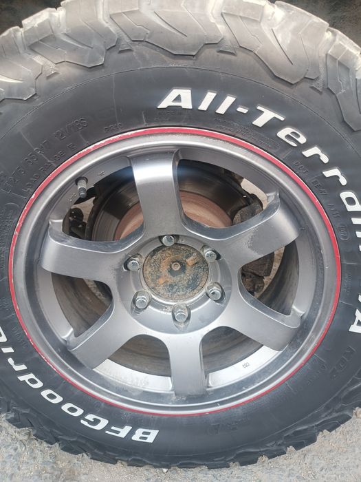 Комплект диски с шинами