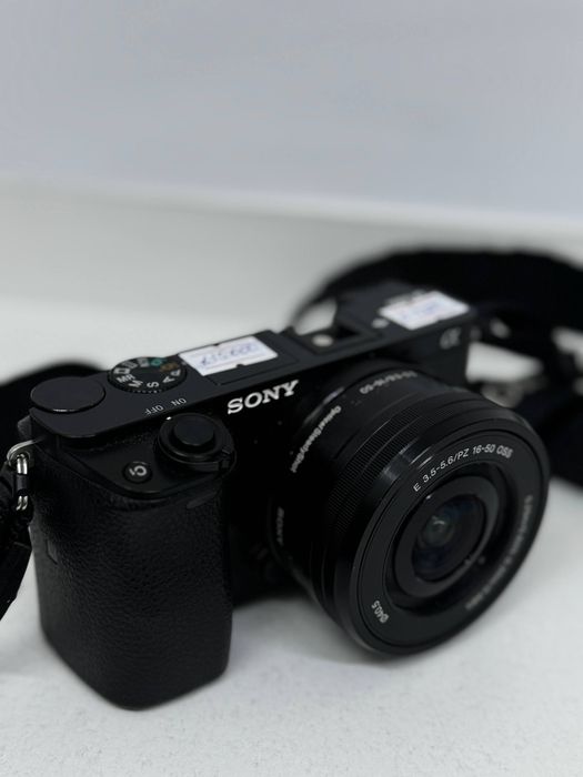 Фотоаппарат Sony A6000