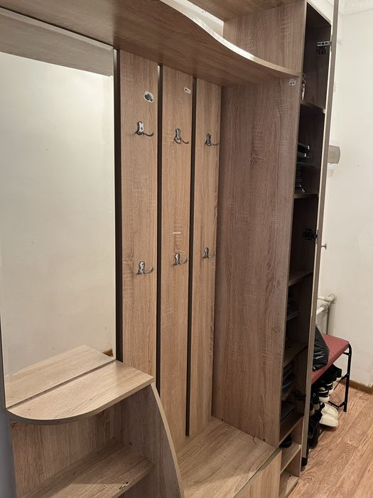 Продам б/у прихожую