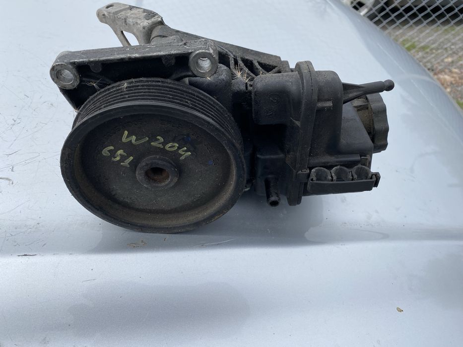Хидравлична помпа за Mercedes w204/w212/OEM 651/2.2CDI