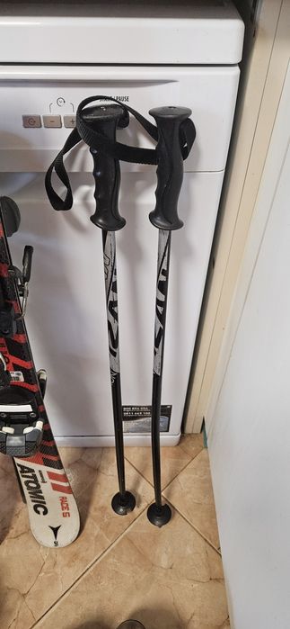 Ски, ски обувки и щеки