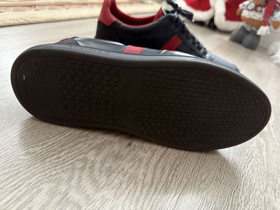 Продаю обувь Harmont & Blaine