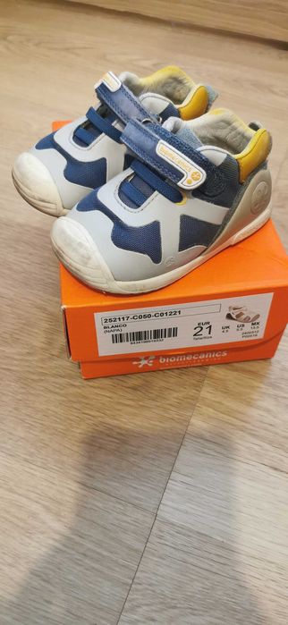 Pantofi Biomecanics marimea 21