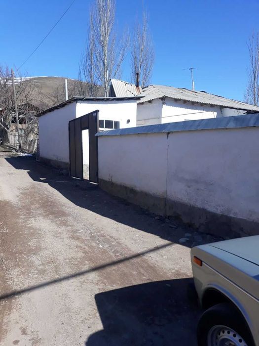 Срочно продается участок. Возможен обмен. 11 соток. .