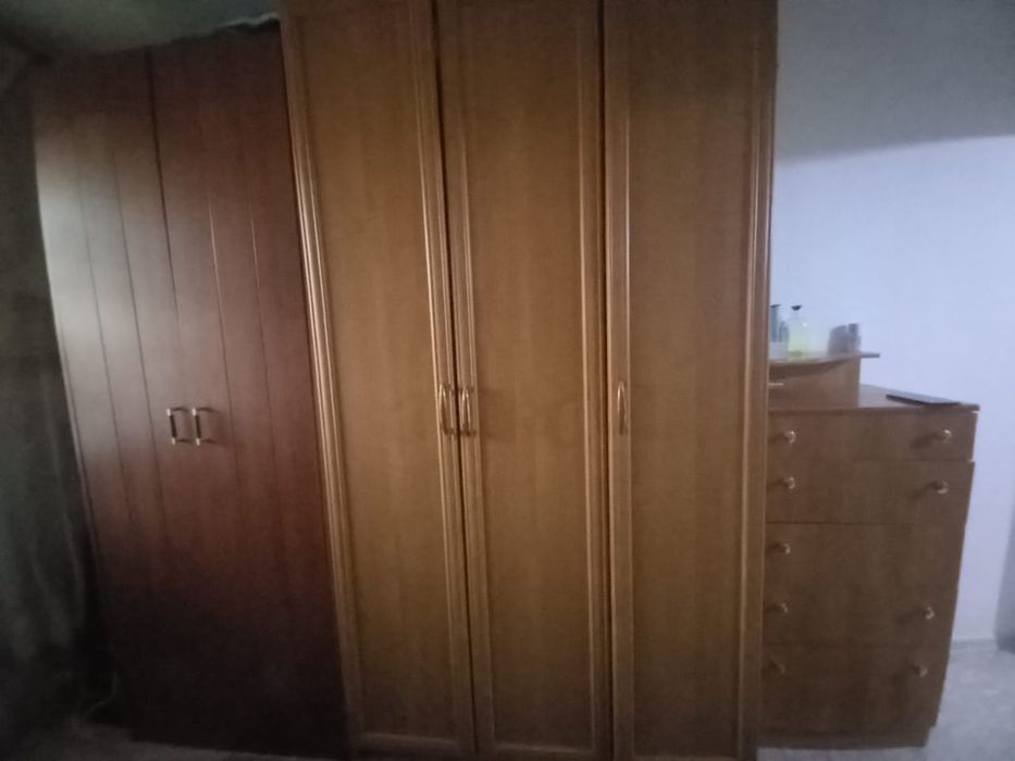 Продам шкафы тумбочку
