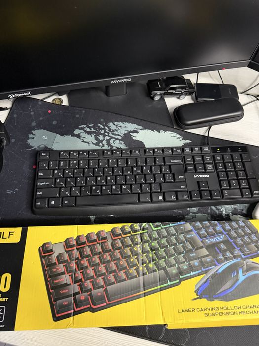 Klaviatura va mishka yangi RGB