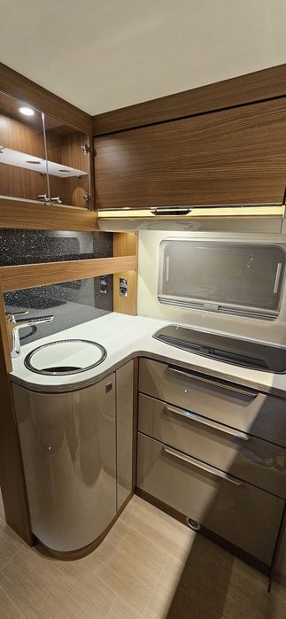 Autorulota Burstner 680 it G