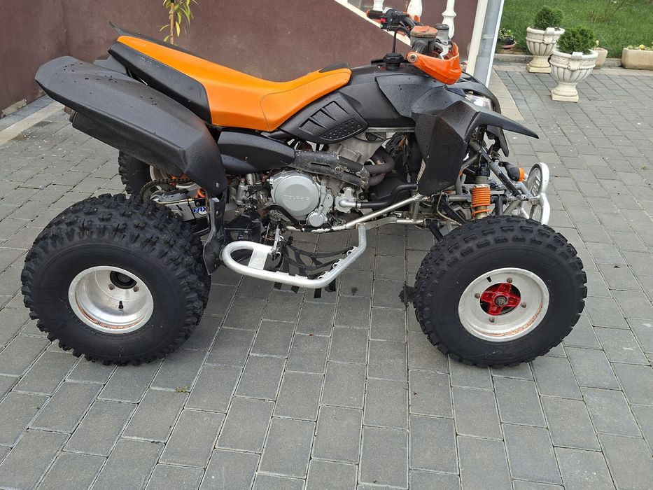 POLARIS PREDATOR 500 – 2004 – ACTE SPANIA – stare buna